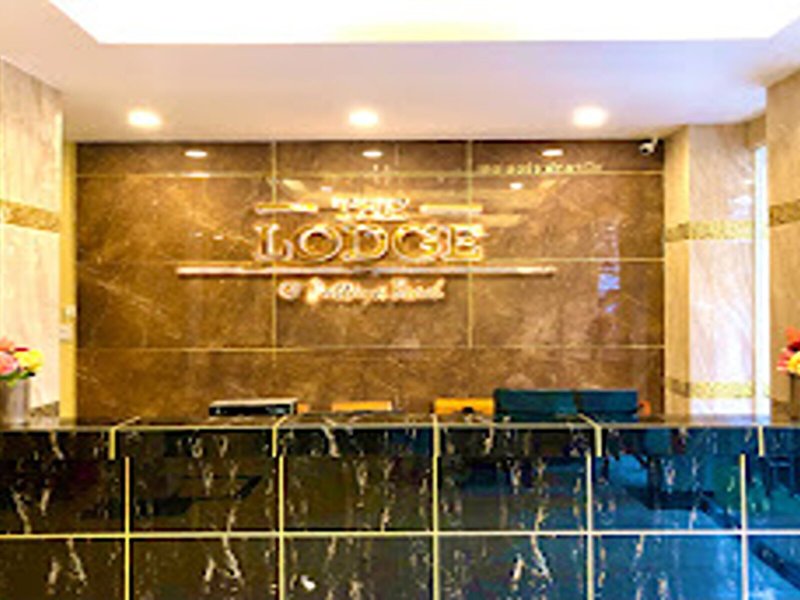 The Lodge Pattaya 4