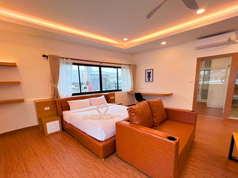 The Lodge Pattaya 14