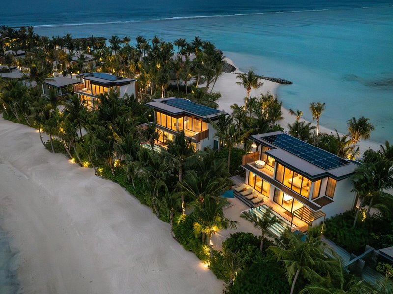SO/ Maldives 3