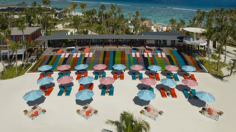 SO/ Maldives 4