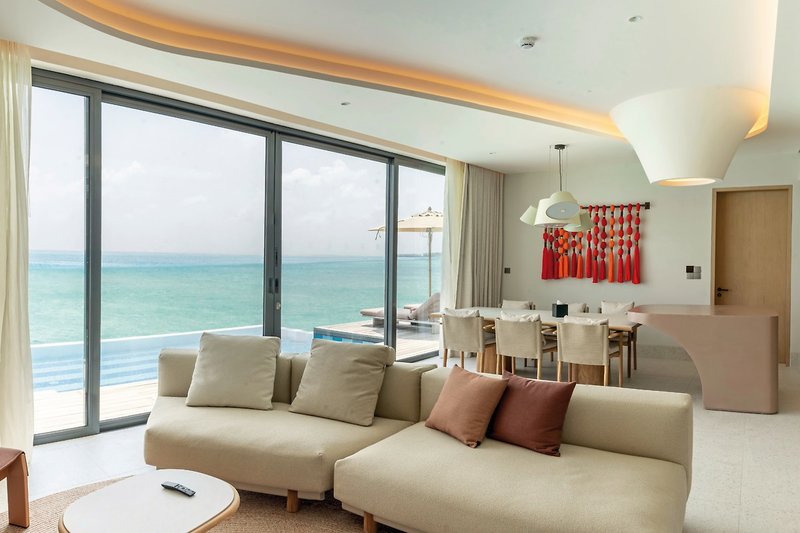 SO/ Maldives 22