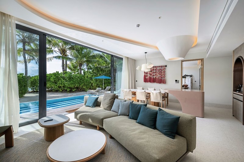 SO/ Maldives 26