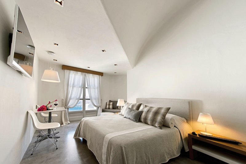 Avaton Resort & Spa 9