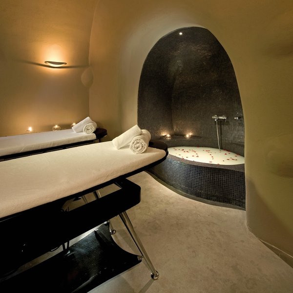 Avaton Resort & Spa 14