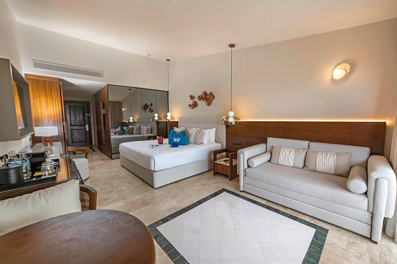 Family Selection at Grand Palladium Kantenah Resort & Spa 9