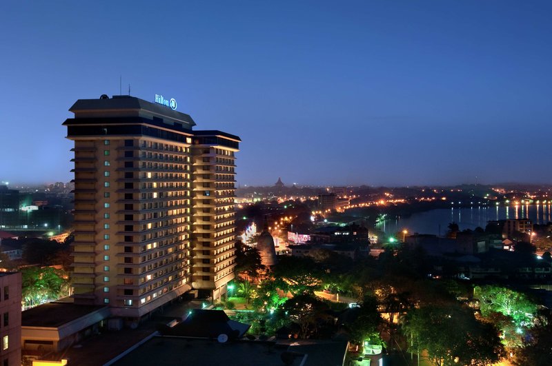 Hilton Colombo 2