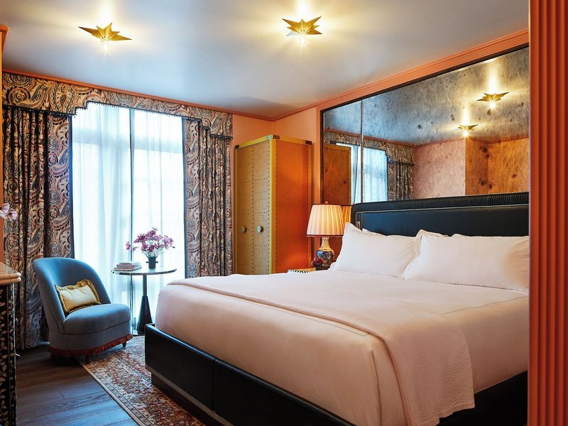 The Fifth Avenue Hotel 5