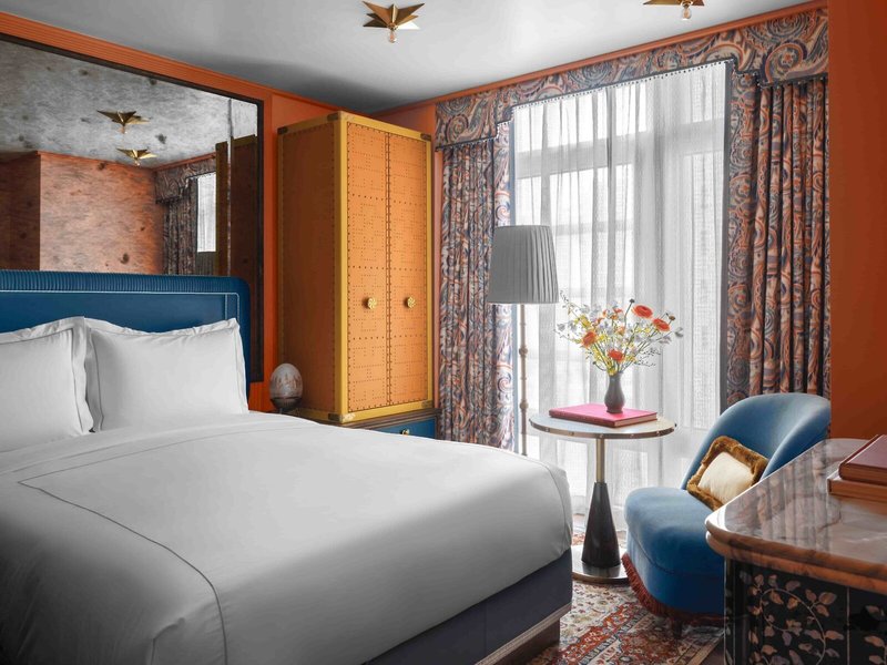 The Fifth Avenue Hotel 6