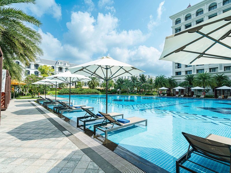 Wyndham Garden Grandworld 10
