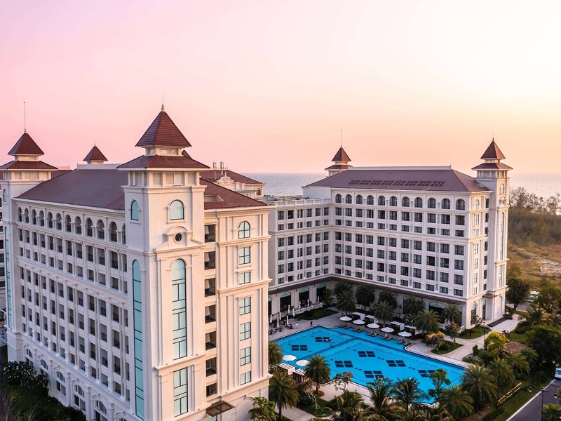 Wyndham Garden Grandworld 11