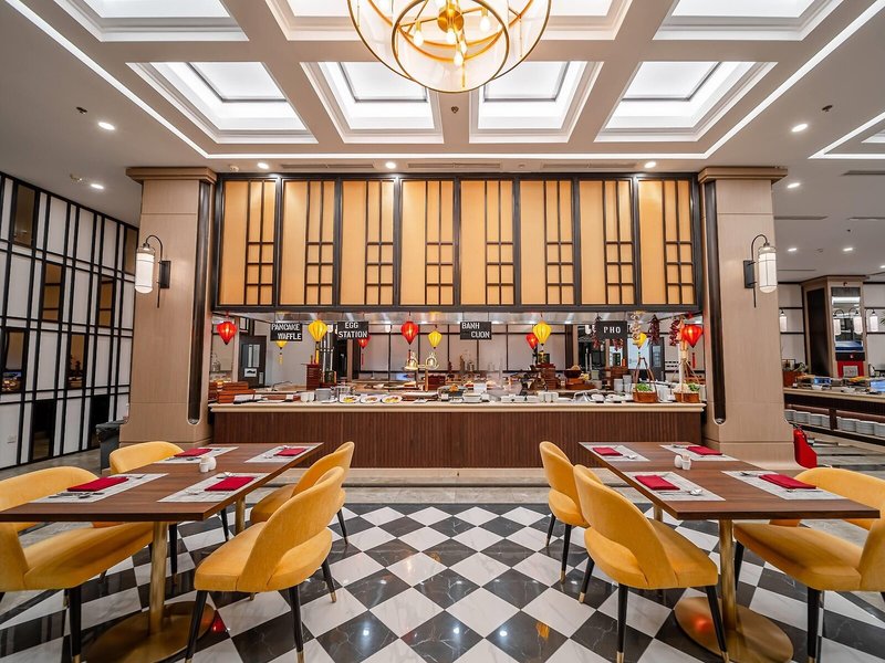 Wyndham Garden Grandworld 30