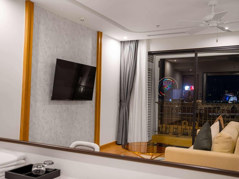 Wyndham Garden Grandworld 47