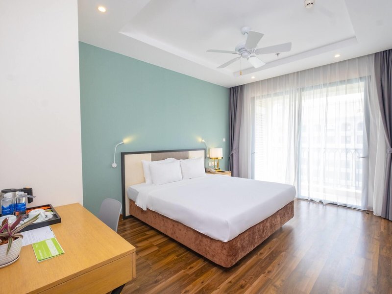 Wyndham Garden Grandworld 50
