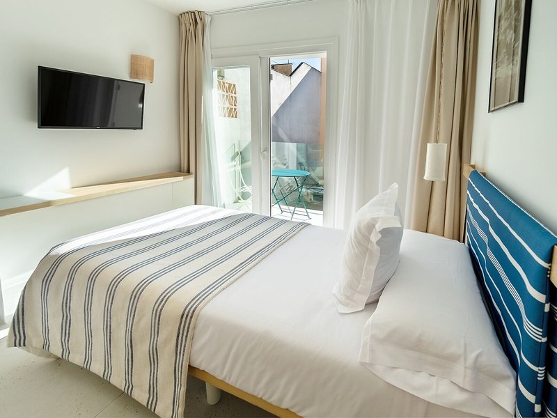 Hotel Bini 9