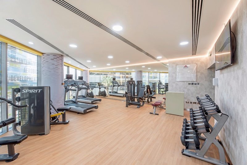 Golden Sands Hotel Creek 10