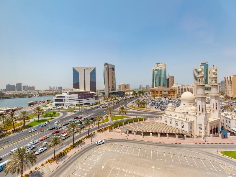 Hilton Dubai Creek 3