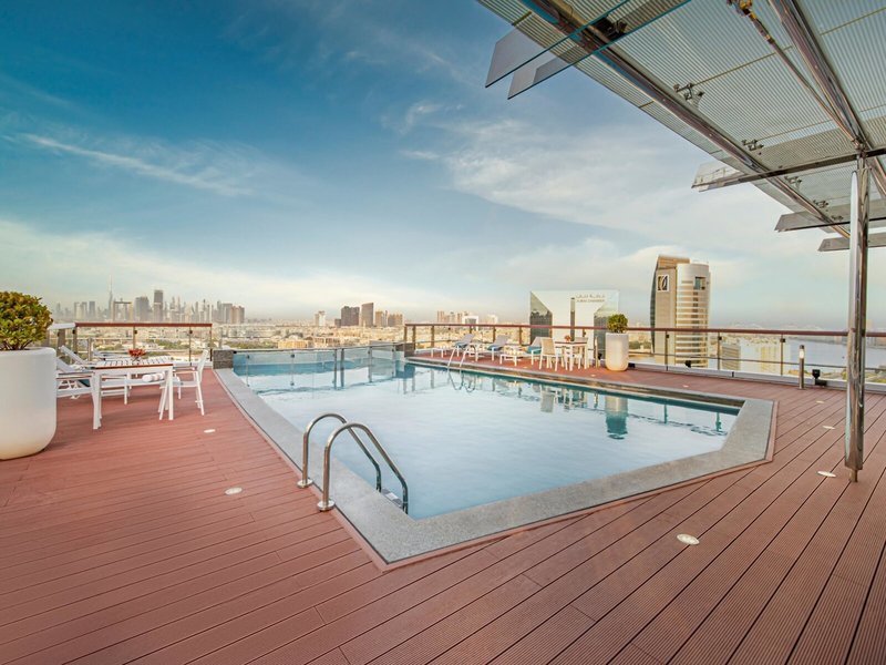 Hilton Dubai Creek 4