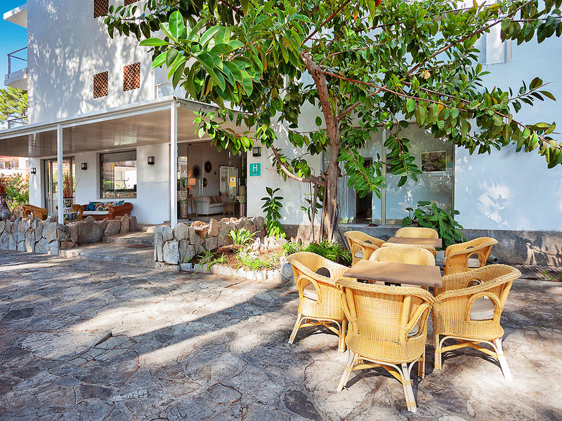 Petit Garden Hotel by Flacalco 5