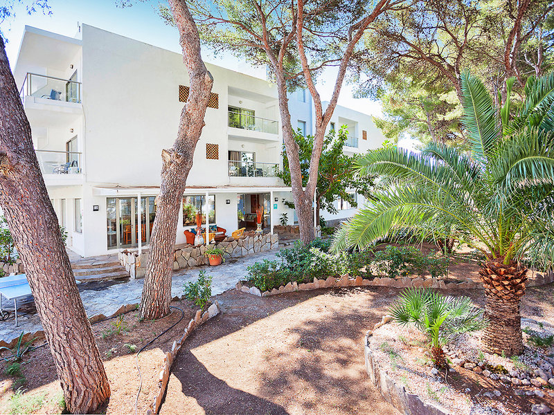 Petit Garden Hotel by Flacalco 7