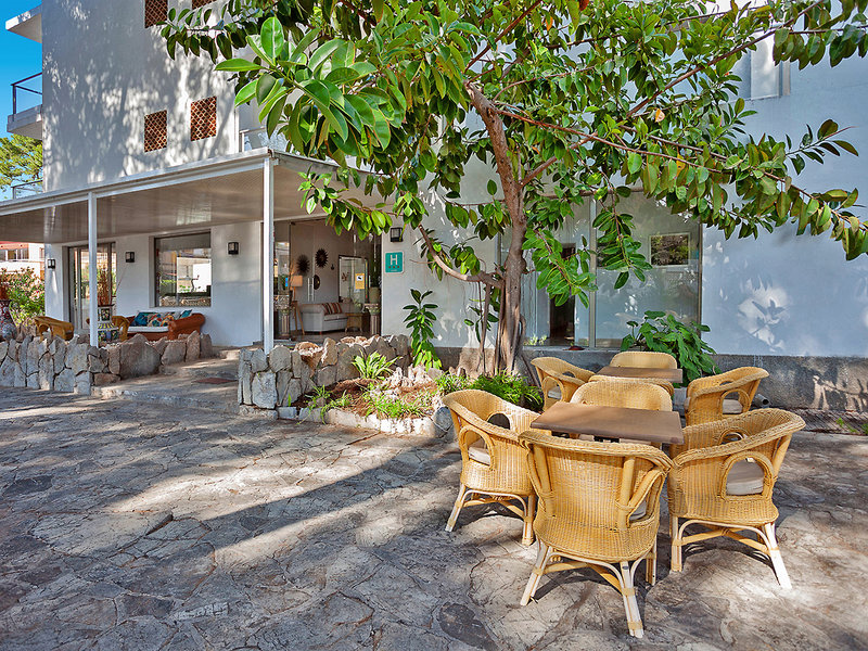 Petit Garden Hotel by Flacalco 12