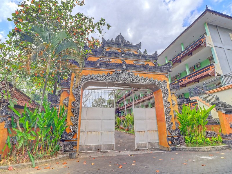 Batukaru Garden Hotel By OYO 6