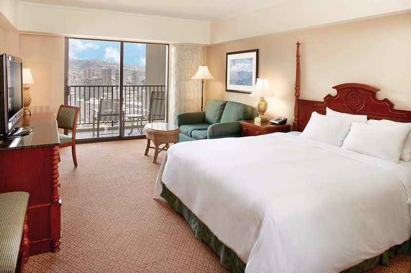 Hilton Hawaiian Village Waikiki Beach Resort 8