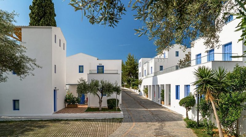 Porto Galini Seaside Resort & Spa 10