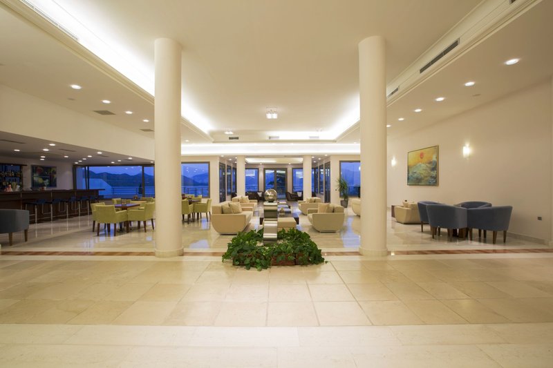 Porto Galini Seaside Resort & Spa 4