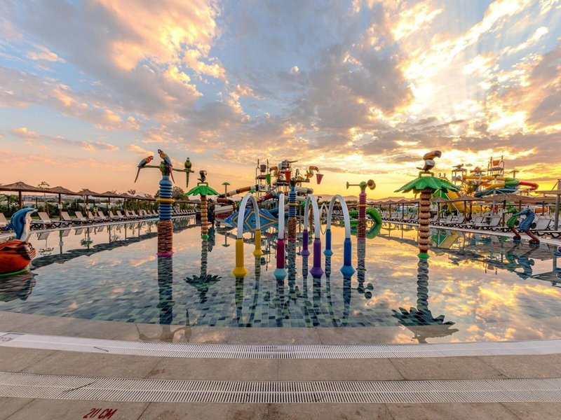 Dream Fun World 12