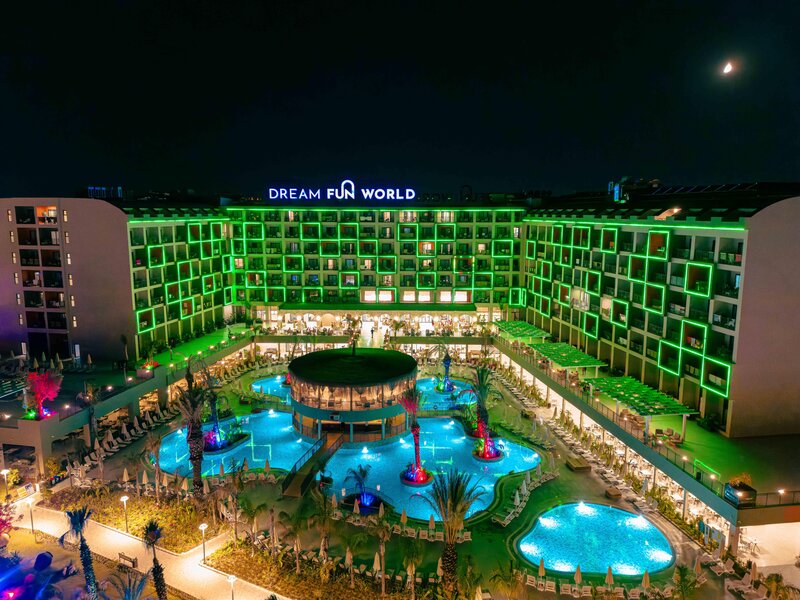 Dream Fun World 65