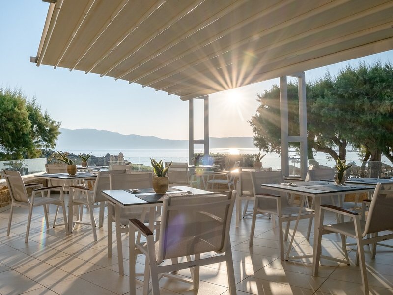 Molos Bay 22