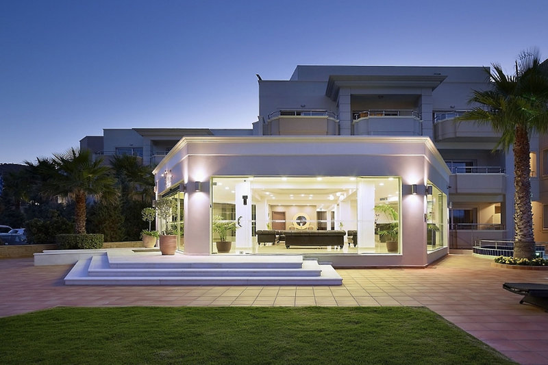Molos Bay 3