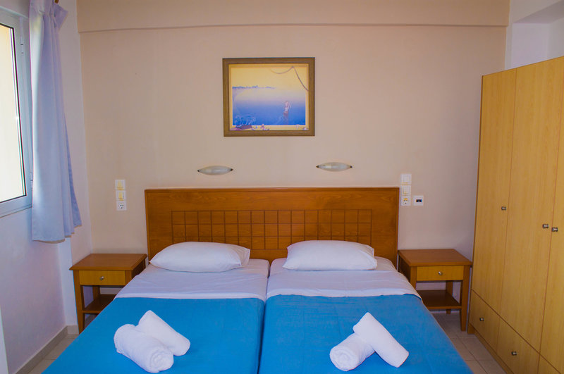 Sunshine Studios & Apartments 9