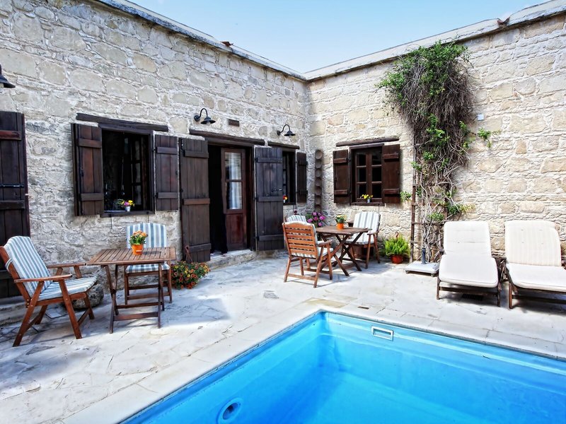 Leonidas Village Houses 11 - Outdoor Pool