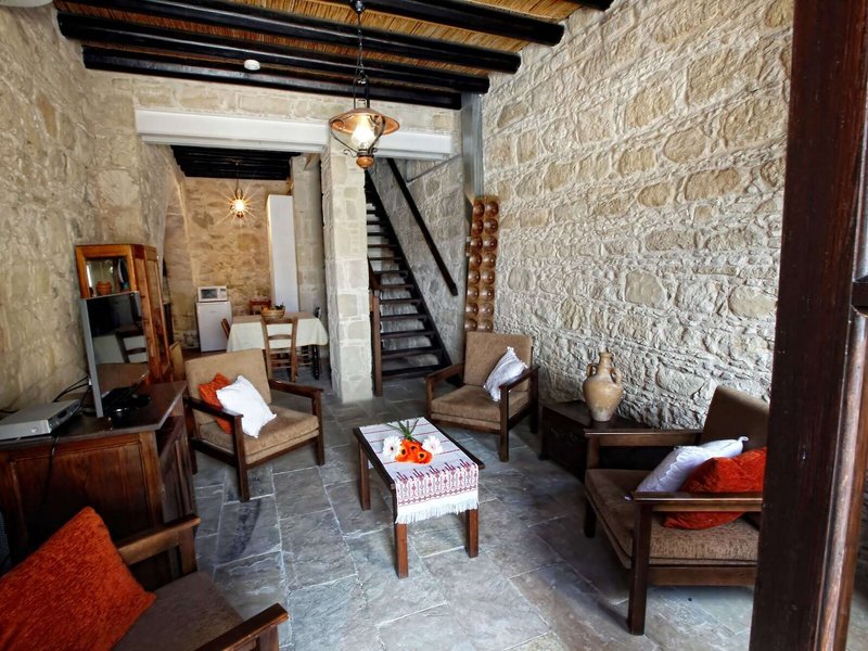Leonidas Village Houses 14 - Health & Beauty
