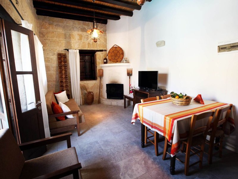 Leonidas Village Houses 22 - Restaurant