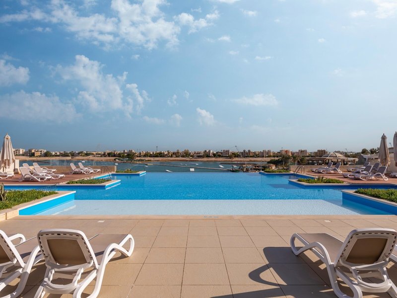 Creek Hotel & Residences El Gouna 11