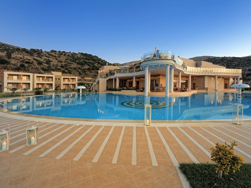 Royal Heights Resort 2