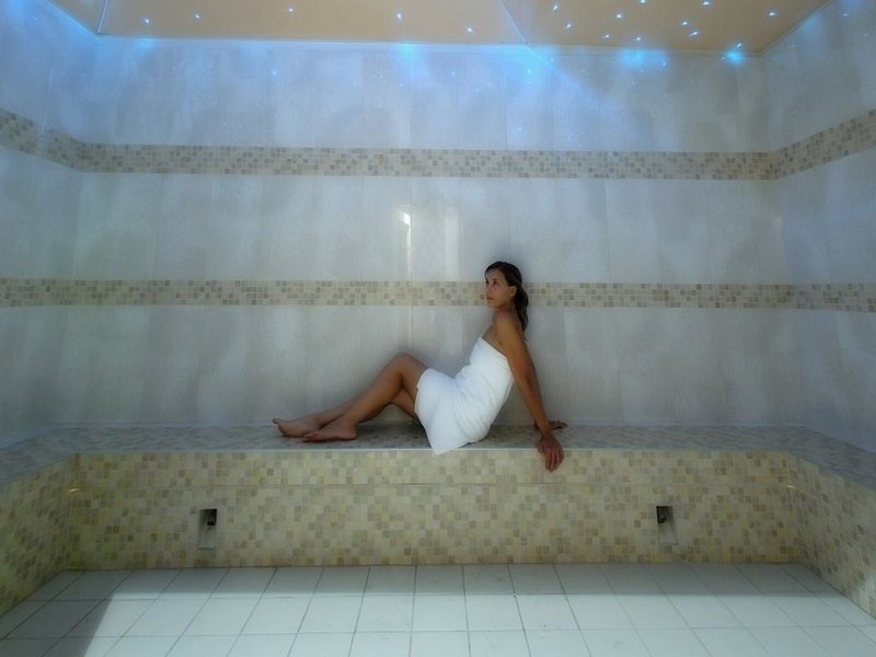 Royal Heights Resort 27