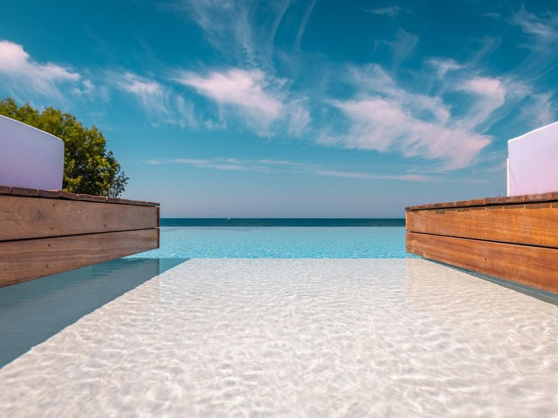 Kantouni Beach 11