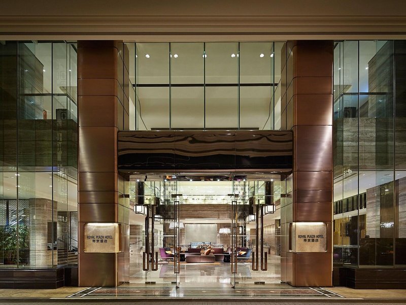 Royal Plaza 7