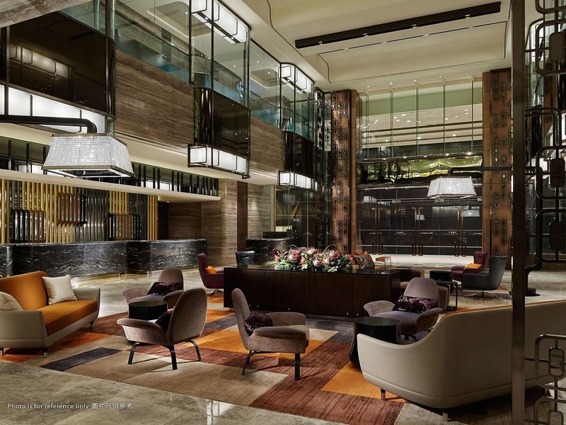 Royal Plaza 11