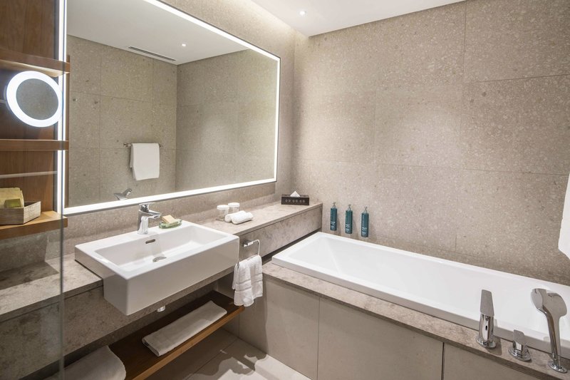 Hilton Mauritius Resort & Spa 13