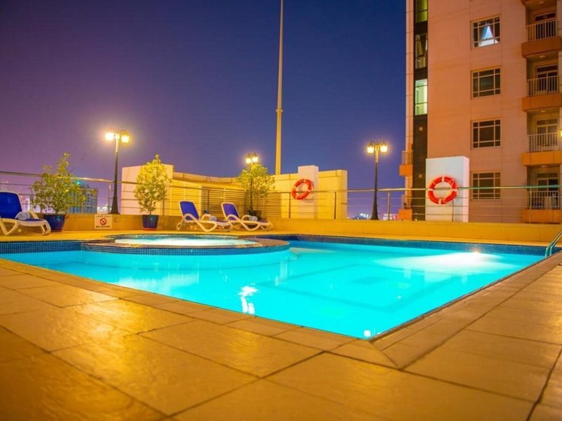 Grandeur Hotel 6