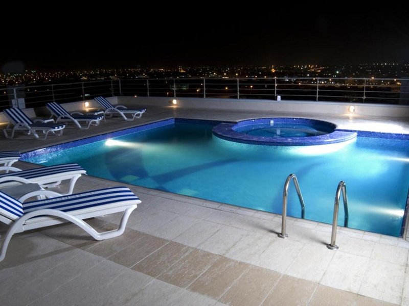 Grandeur Hotel 7