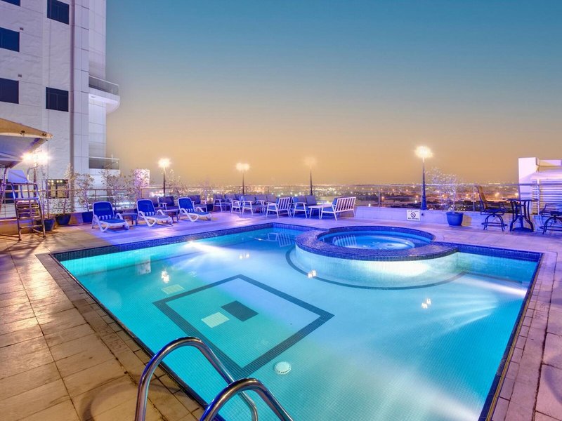 Grandeur Hotel 9