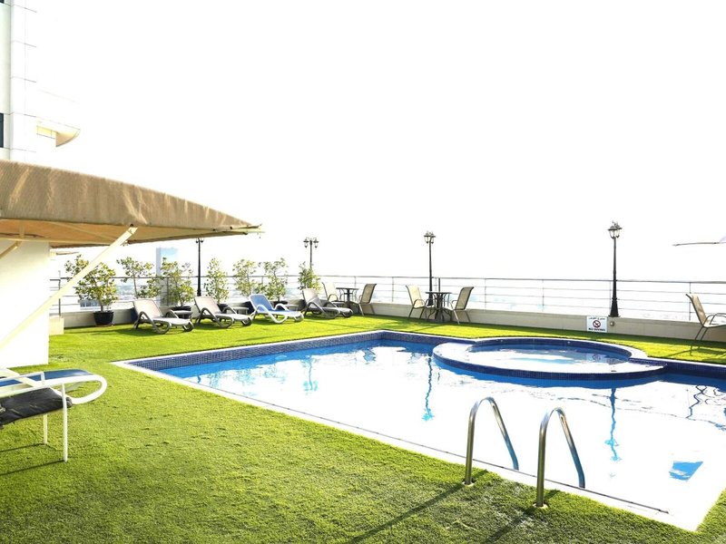 Grandeur Hotel 11