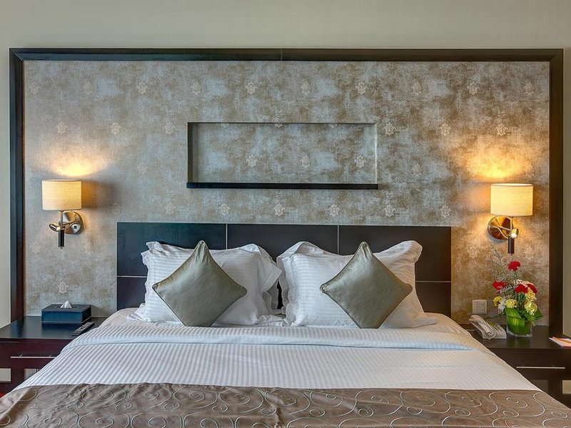 Grandeur Hotel 34