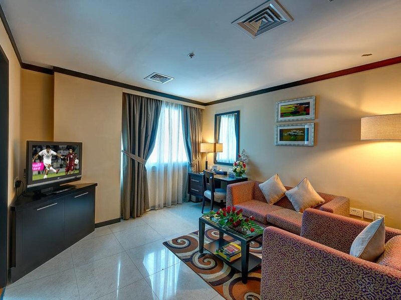 Grandeur Hotel 37