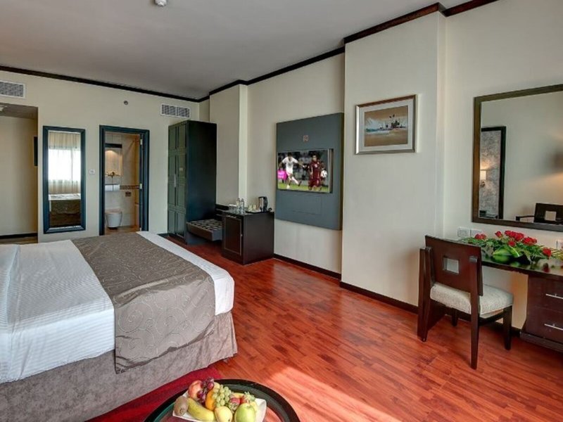 Grandeur Hotel 43